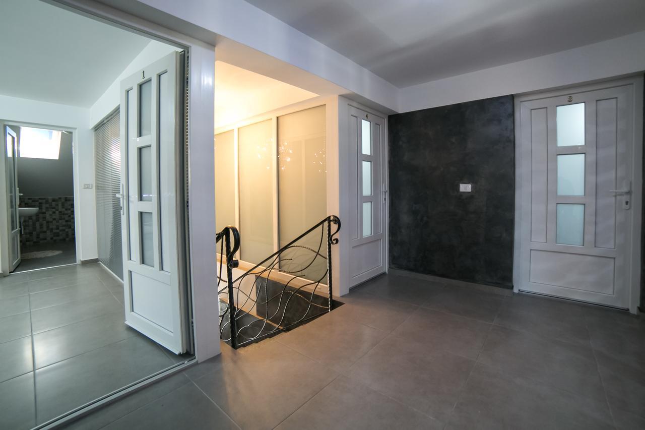 Cazare Moldi - Regim Hotelier Campulung Moldovenesc Exterior photo